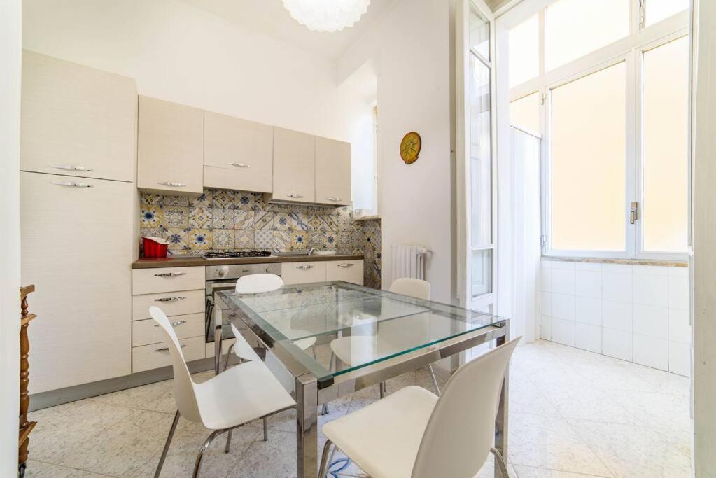 Casa Vacanze “In Centro” Salerno Eksteriør bilde