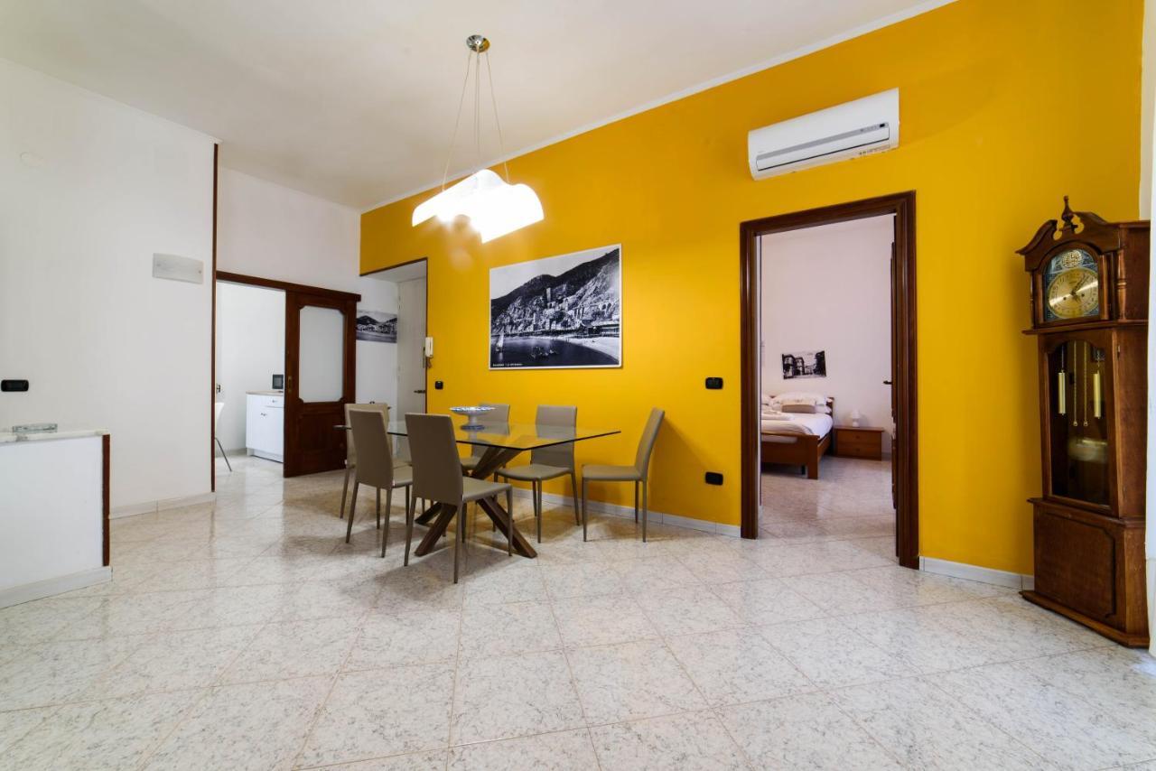Casa Vacanze “In Centro” Salerno Eksteriør bilde